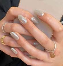 White-Glazed-Donut-Nails-4