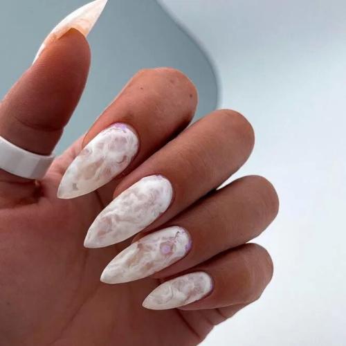 White-Ideas-for-Your-Wedding-Day-Nails-1