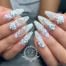 White-Marble-Coffin-Nail-Designs-5