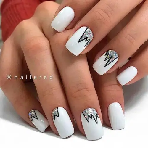 White-Square-Acrylic-Nails-3