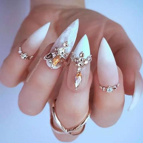 White-Stiletto-Acrylic-Nails-2