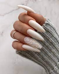 White-Stiletto-Nails-5