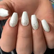 White-nail-designs-5