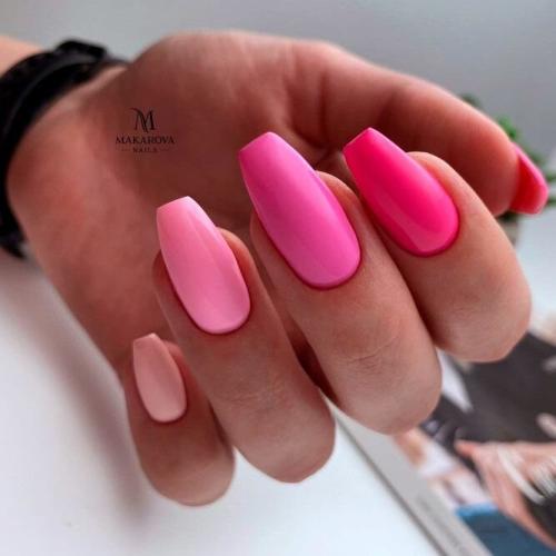 Whole-Hand-Ombre-Nails-4