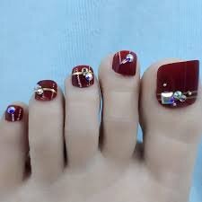 Wine-Color-For-Your-Toe-Nails-10