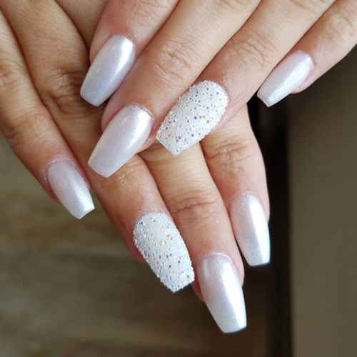 Winter Nail Colors – Pearl Delight