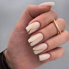 Winter-Nude-Nails-9