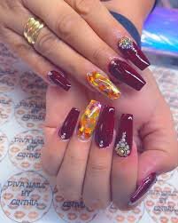 Yellow-Burgundy-Nails-4