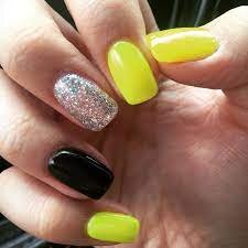 Yellow-Color-Nails-With-Black-Accent-4