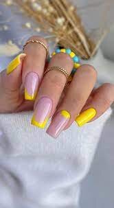 Yellow-Mani-with-Stones-7