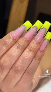 Yellow-Neon-Tips-9