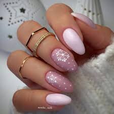 rose-gold-snowflake-Christmas-nails-4