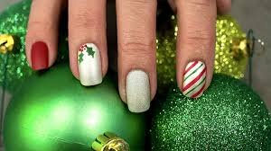 warm-style-Christmas-Nail-Idea-5