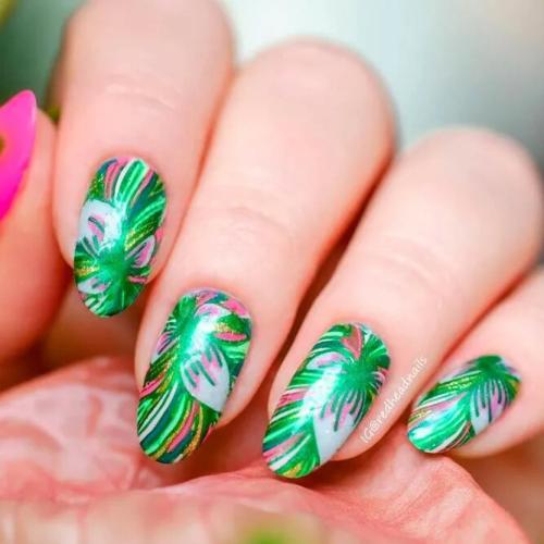 Tropical-Leaves-Nails-Art-1