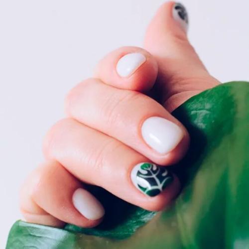 Tropical-Leaves-Nails-Art-4